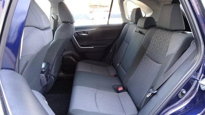2025 Toyota RAV4 XLE AWD (Natl)