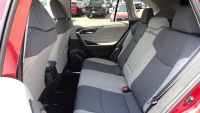 2024 Toyota RAV4 XLE FWD (GS)