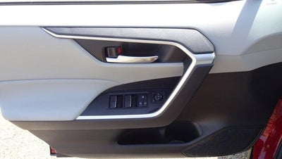 2024 Toyota RAV4 XLE FWD (GS)