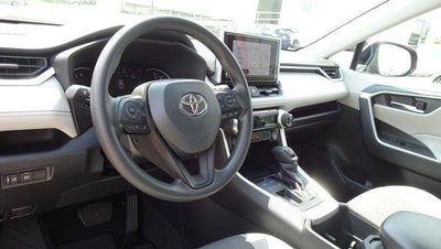 2024 Toyota RAV4 XLE FWD (GS)