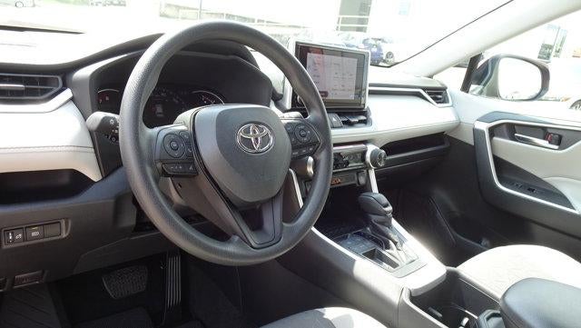 2024 Toyota RAV4 XLE FWD (GS)