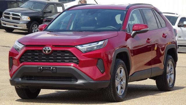 2024 Toyota RAV4 XLE FWD (GS)