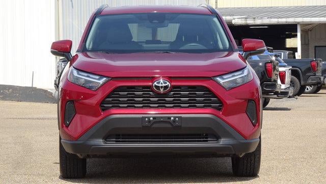 2024 Toyota RAV4 XLE FWD (GS)