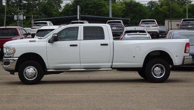 2024 RAM 3500 Tradesman 4x4 Crew Cab 8' Box