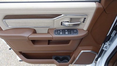 2022 RAM 2500 Laramie 4x4 Crew Cab 6'4" Box