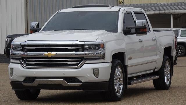 2017 Chevrolet Silverado 1500 Crew Cab Short Box 2-Wheel Drive High Country