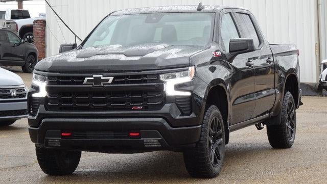 2023 Chevrolet Silverado 1500 Crew Cab Short Box 4-Wheel Drive LT Trail Boss