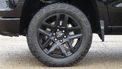2023 Chevrolet Silverado 1500 Crew Cab Short Box 4-Wheel Drive LT Trail Boss