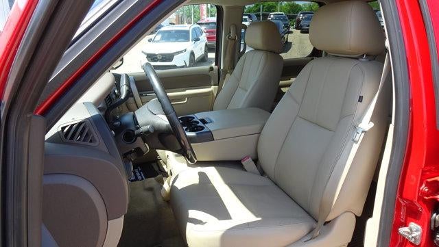 2013 Chevrolet Silverado 1500 Crew Cab Short Box 4-Wheel Drive LT