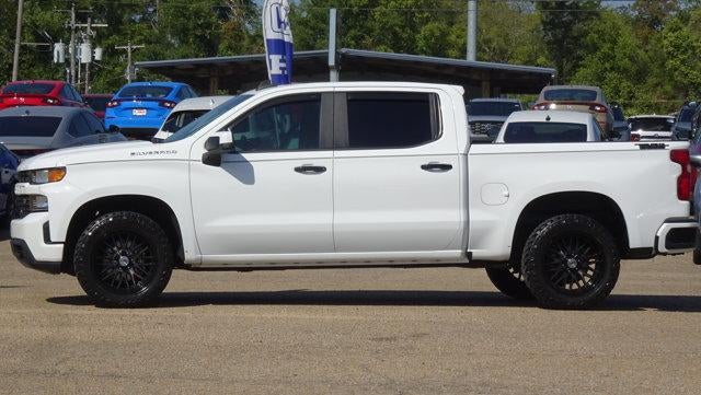 2021 Chevrolet Silverado 1500 Crew Cab Short Box 2-Wheel Drive Custom