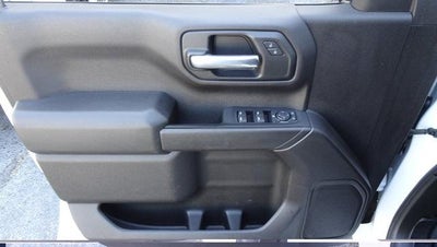 2021 Chevrolet Silverado 1500 Crew Cab Short Box 2-Wheel Drive Custom