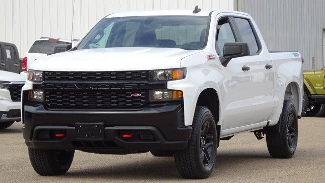 2022 Chevrolet Silverado 1500 LTD Crew Cab Short Box 4-Wheel Drive Custom Trail Boss