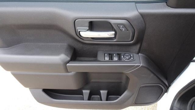 2024 Chevrolet Silverado 1500 Crew Cab Short Box 4-Wheel Drive Custom Trail Boss