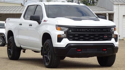 2024 Chevrolet Silverado 1500 Crew Cab Short Box 4-Wheel Drive Custom Trail Boss