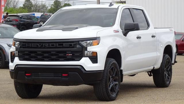 2024 Chevrolet Silverado 1500 Crew Cab Short Box 4-Wheel Drive Custom Trail Boss