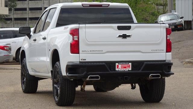 2024 Chevrolet Silverado 1500 Crew Cab Short Box 4-Wheel Drive Custom Trail Boss