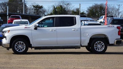 2022 Chevrolet Silverado 1500 Crew Cab Short Box 4-Wheel Drive LT 1LT