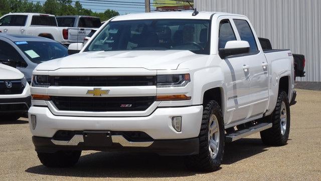 2017 Chevrolet Silverado 1500 Crew Cab Short Box 4-Wheel Drive LT Z71