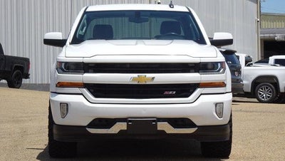 2017 Chevrolet Silverado 1500 Crew Cab Short Box 4-Wheel Drive LT Z71