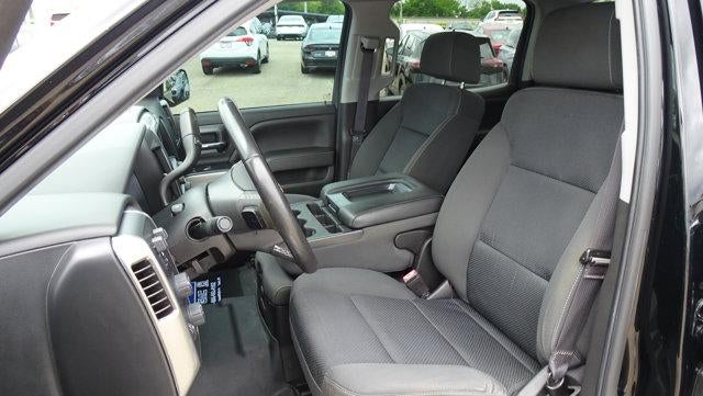 2017 Chevrolet Silverado 1500 Crew Cab Short Box 4-Wheel Drive LT Z71