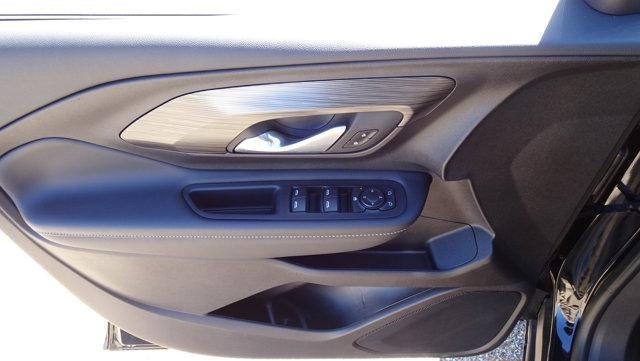 2024 GMC Terrain FWD 4dr SLE