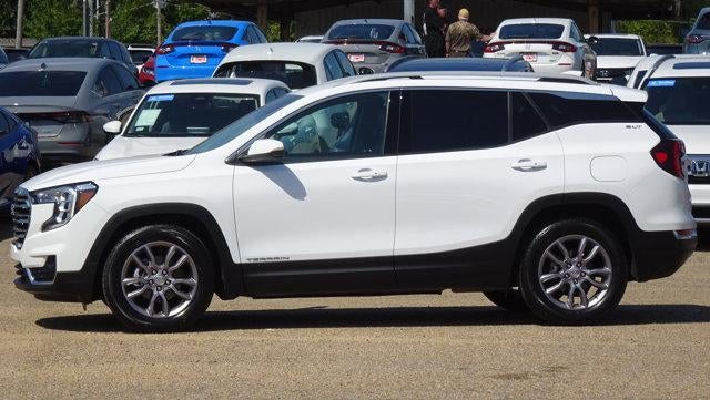 2024 GMC Terrain FWD 4dr SLT