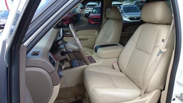 2012 Chevrolet Avalanche 2WD LTZ