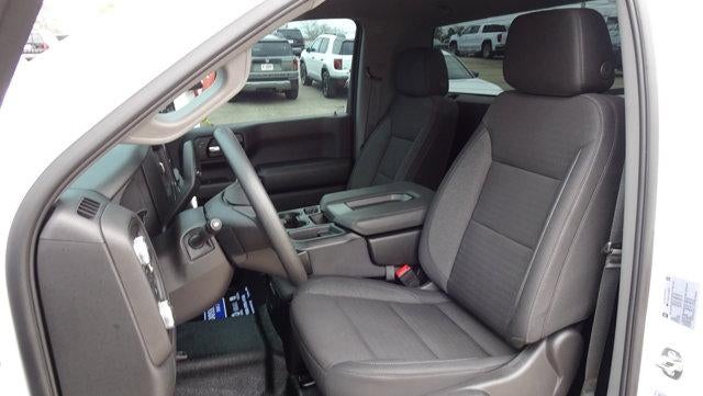 2025 GMC Sierra 1500 Regular Cab Standard Box 4-Wheel Drive Pro