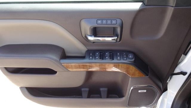 2018 GMC Sierra 1500 Crew Cab Short Box 4-Wheel Drive SLT