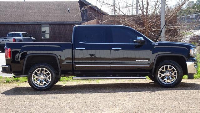 2018 GMC Sierra 1500 Crew Cab Short Box 4-Wheel Drive SLT