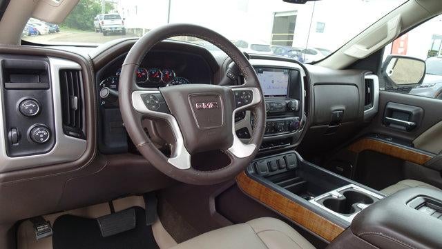 2018 GMC Sierra 1500 Crew Cab Short Box 4-Wheel Drive SLT