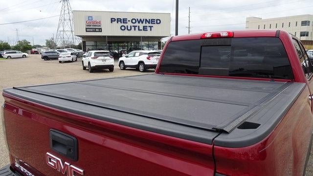 2018 GMC Sierra 1500 Crew Cab Short Box 4-Wheel Drive Denali