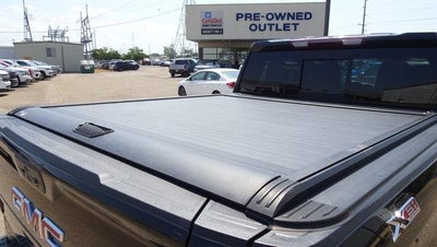 2022 GMC Sierra 1500 Limited Crew Cab Short Box 4-Wheel Drive SLT