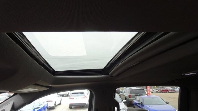 2021 GMC Sierra 1500 Crew Cab Short Box 4-Wheel Drive SLT