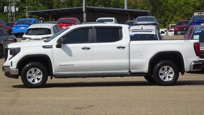 2022 GMC Sierra 1500 Crew Cab Standard Box 4-Wheel Drive Pro