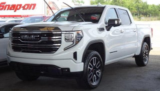 2023 GMC Sierra 1500 Crew Cab Short Box 4-Wheel Drive SLT
