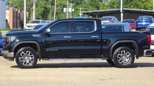 2026 GMC Sierra 1500 Crew Cab Short Box 4-Wheel Drive SLT