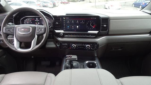 2025 GMC Sierra 1500 Crew Cab Short Box 4-Wheel Drive SLT