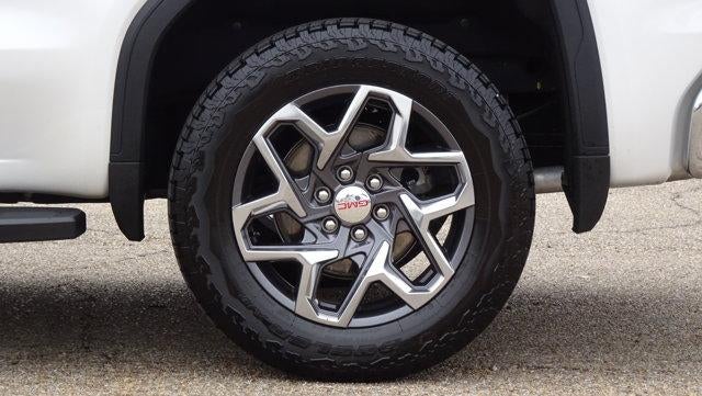 2025 GMC Sierra 1500 Crew Cab Short Box 4-Wheel Drive SLT