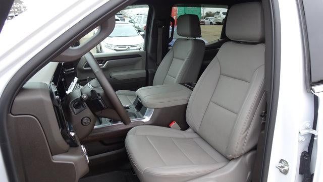 2025 GMC Sierra 1500 Crew Cab Short Box 4-Wheel Drive SLT