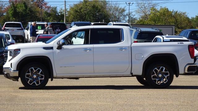2023 GMC Sierra 1500 Crew Cab Short Box 4-Wheel Drive SLT