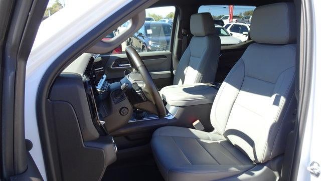 2023 GMC Sierra 1500 Crew Cab Short Box 4-Wheel Drive SLT