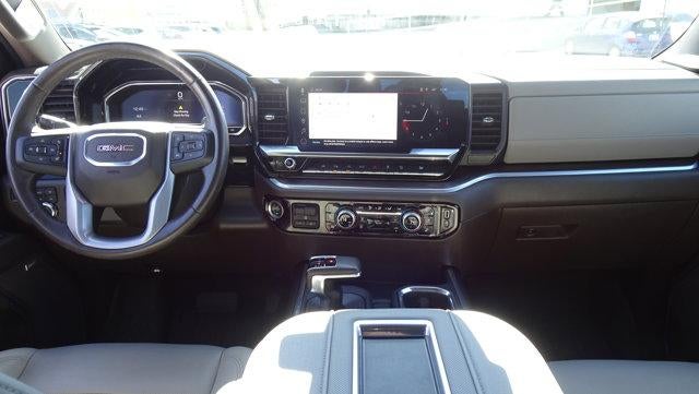 2022 GMC Sierra 1500 Crew Cab Short Box 4-Wheel Drive SLT