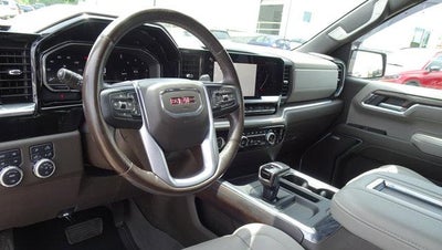 2022 GMC Sierra 1500 Crew Cab Short Box 4-Wheel Drive SLT