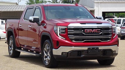 2022 GMC Sierra 1500 Crew Cab Short Box 4-Wheel Drive SLT