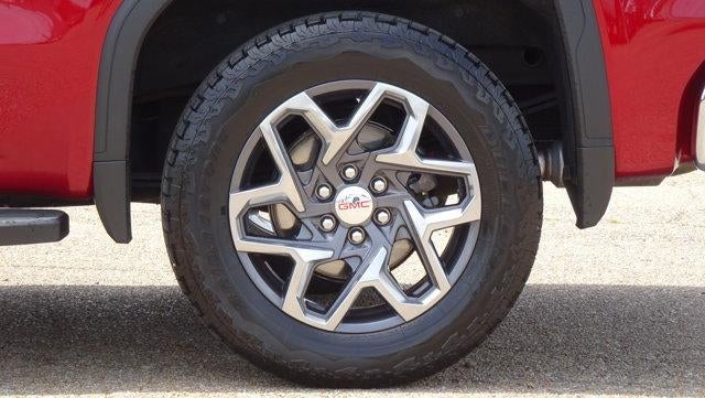 2022 GMC Sierra 1500 Crew Cab Short Box 4-Wheel Drive SLT