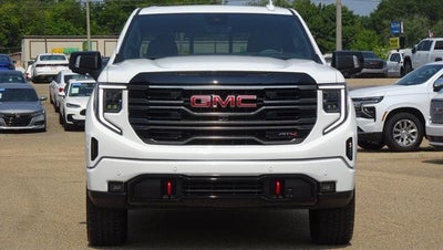 2025 GMC Sierra 1500 Crew Cab Short Box 4-Wheel Drive AT4