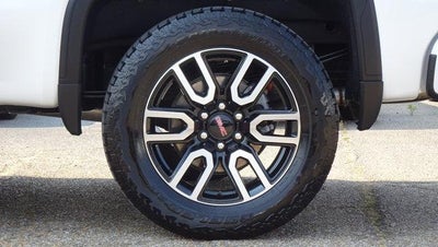 2025 GMC Sierra 1500 Crew Cab Short Box 4-Wheel Drive AT4