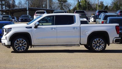 2023 GMC Sierra 1500 Crew Cab Short Box 4-Wheel Drive Denali