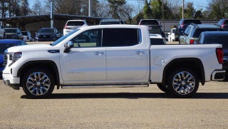 2023 GMC Sierra 1500 Crew Cab Short Box 4-Wheel Drive Denali